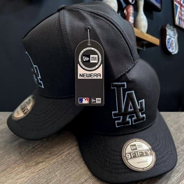 GORRA SNAPBACK LOS ANGELES NEGRA