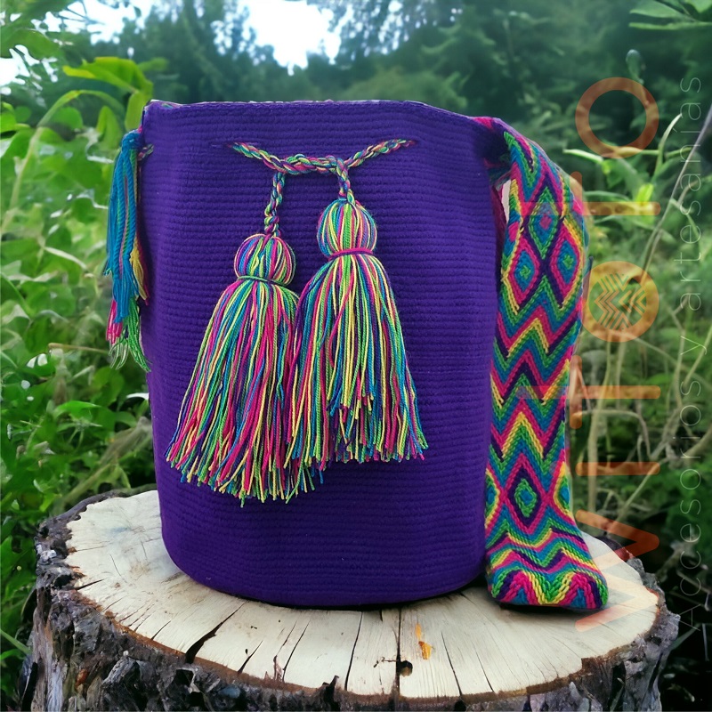 MOCHILA WAYUU MORADA 1