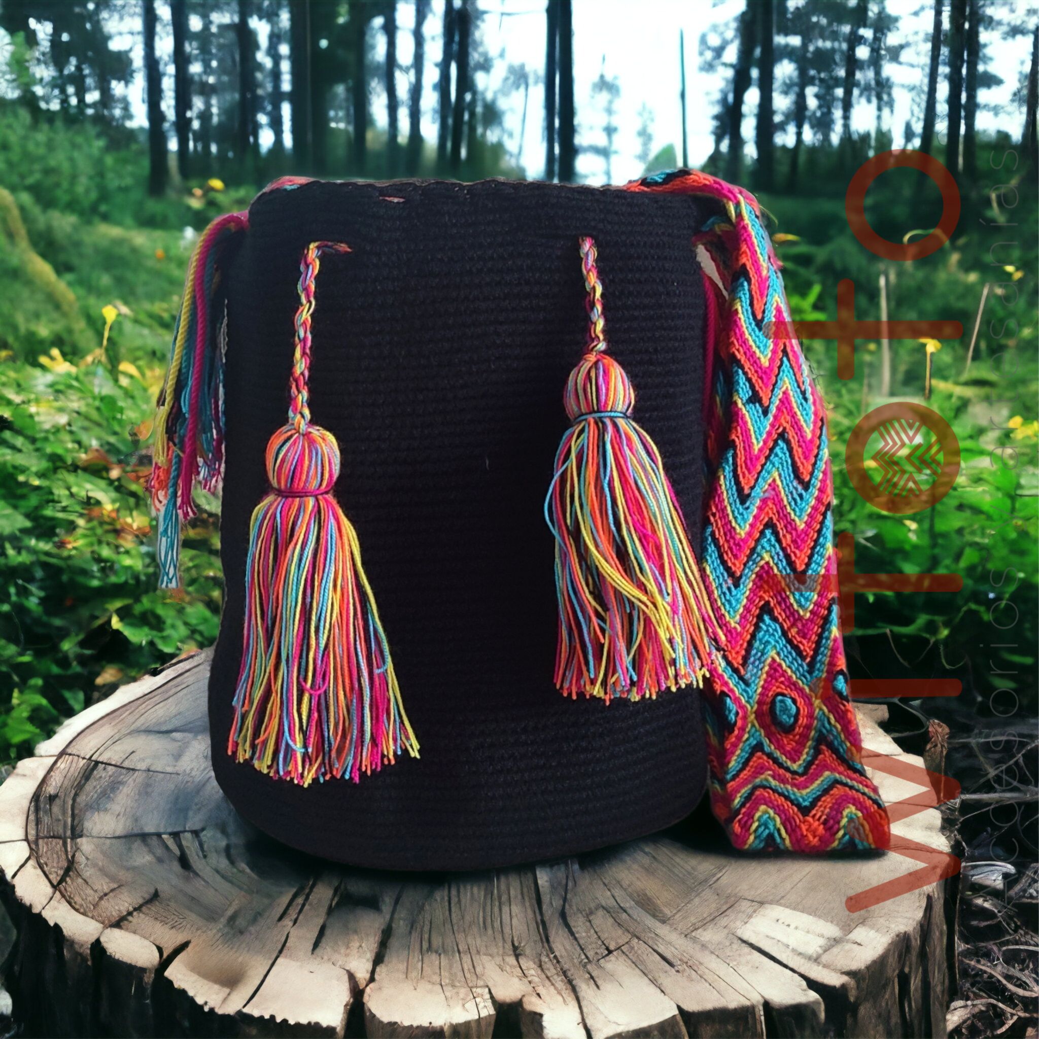 MOCHILA WAYUU NEGRA 10