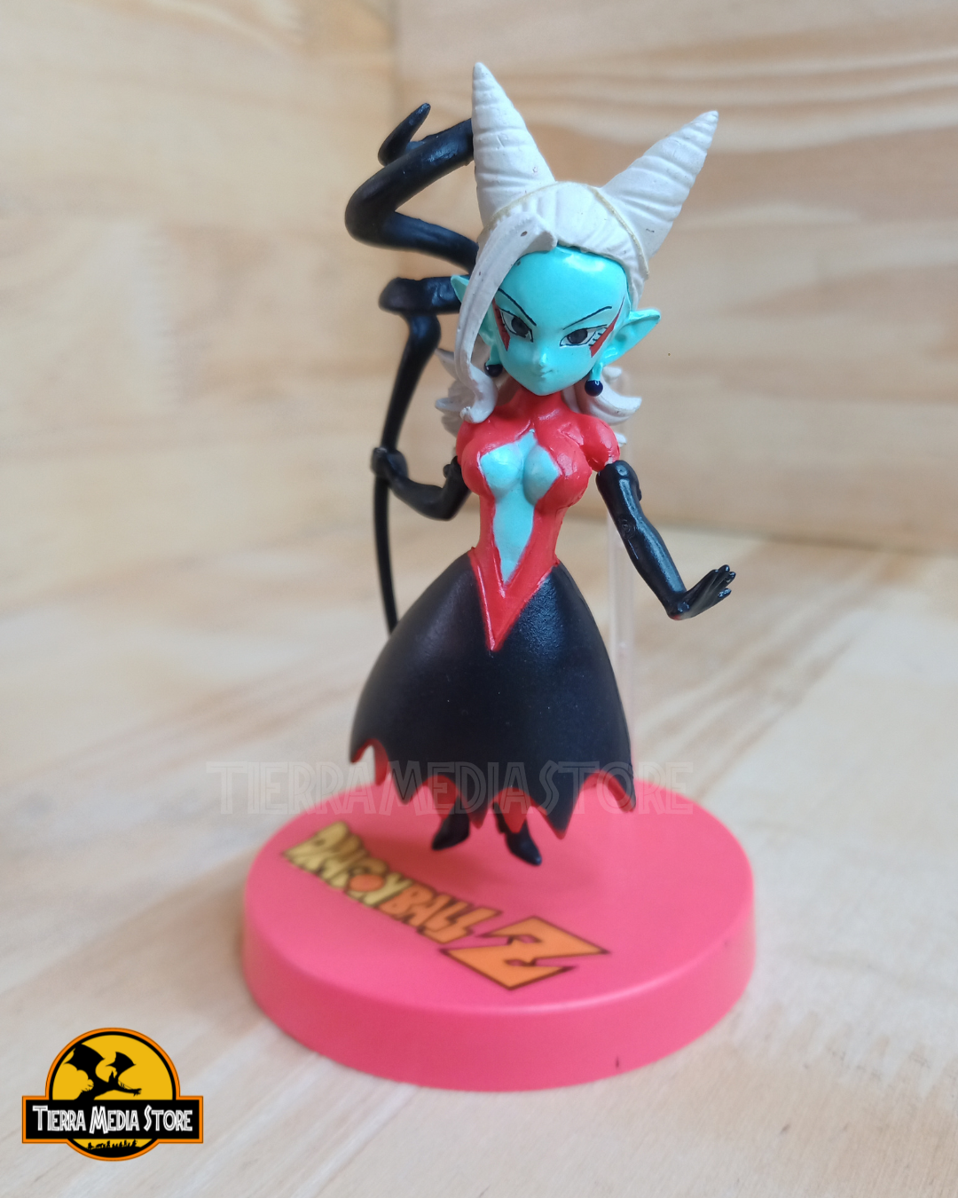 Figura Dragon ball z Towa Diosa demoniaca Xeno